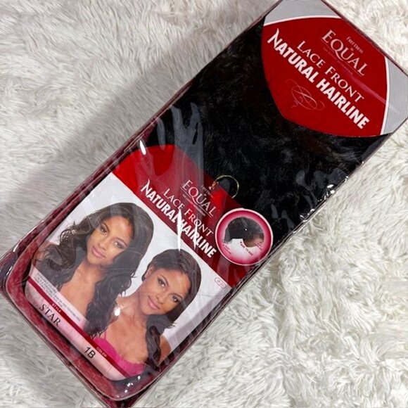 Freetress Equal 23" Star Lace Front Natural Hairline Color 1B Wavy Synthetic Wig - Picture 1 of 16